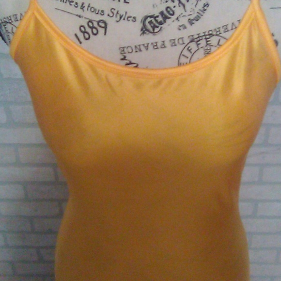 Susie's Essentials - Picture 2 of 5